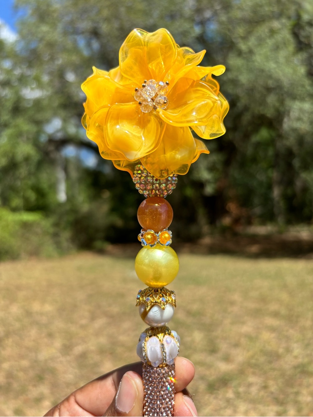 Handcrafted Yellow Bling Flower  Rhinestone Pen - Picture 4 of 4